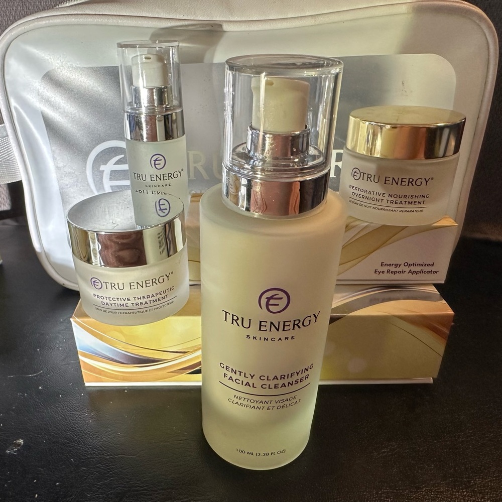 TRU ENERGY Eye Repair Applicator: Energy-Optimizing Wand Skincare Set 6